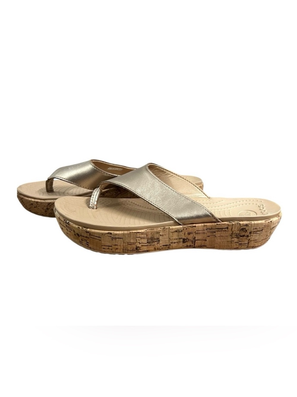 CROCS WOMENS A-LEIGH GOLD METALLIC THONG CORK CUSHIONED WEDGE SANDAL SIZE 9